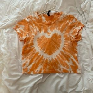 H&M orange tie-die heart shirt